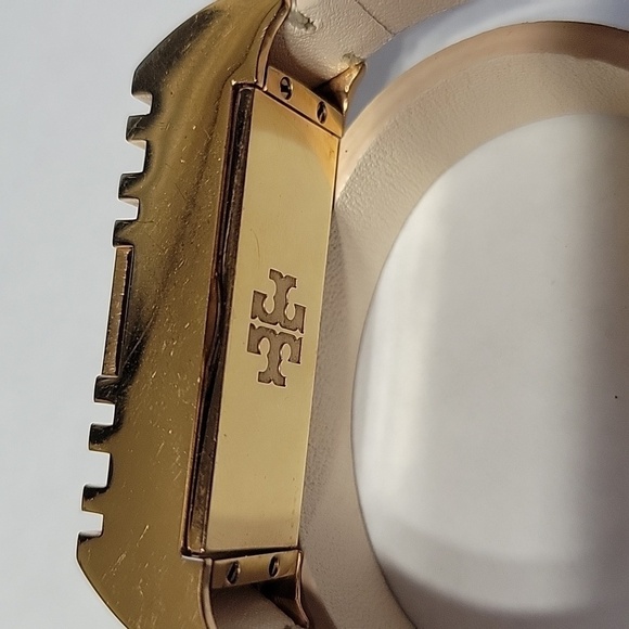 Tory Burch Gold Tan Leather Wrap Around Fitbit Bracelet/ Bangle - Picture 10 of 10